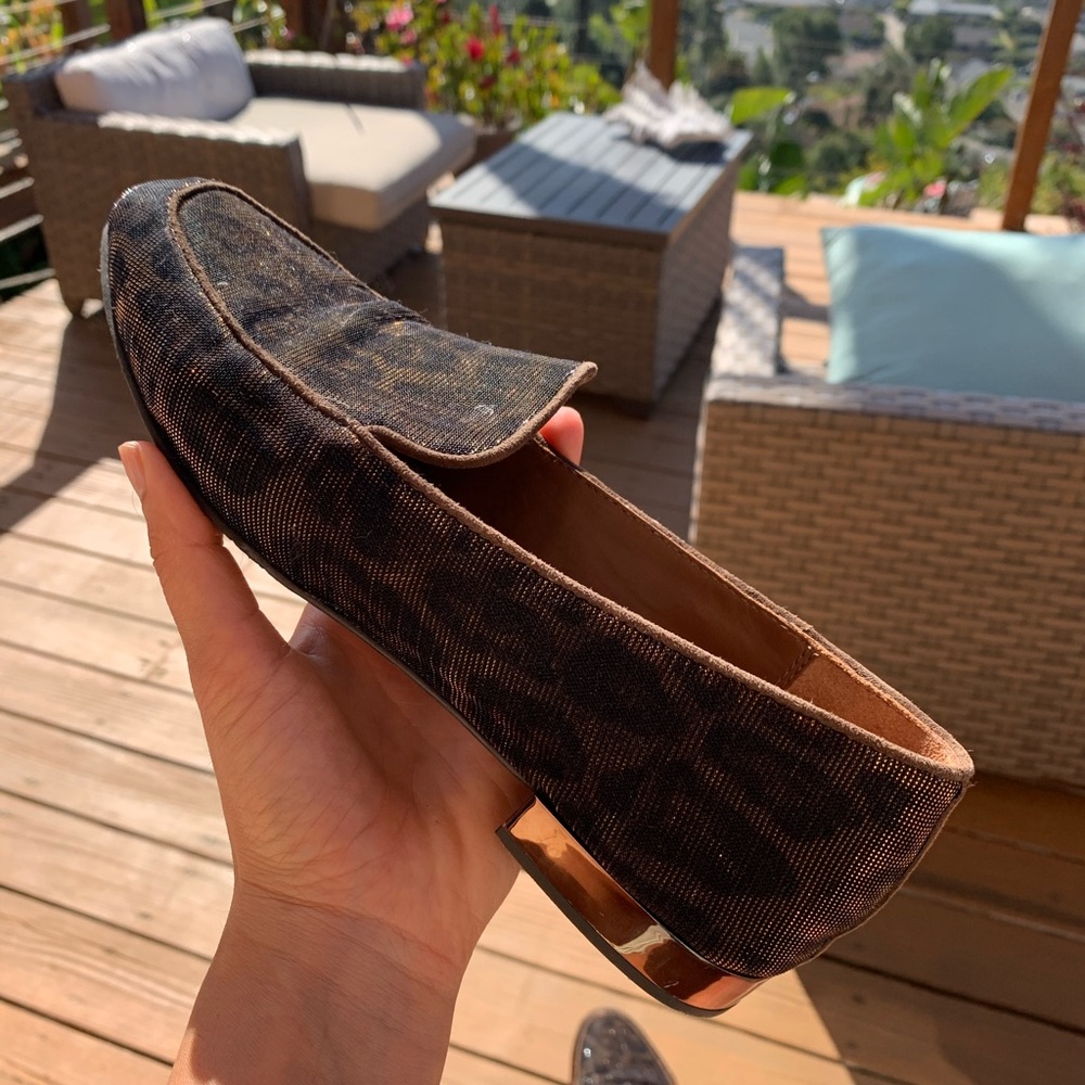 Shoes - Picture 3 of 7